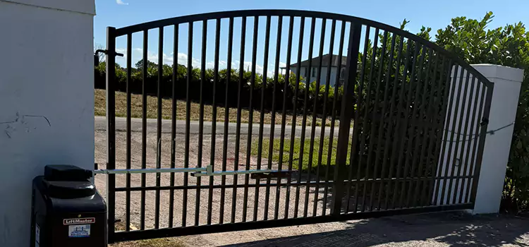 Driveway Fence Repair Missouri City
